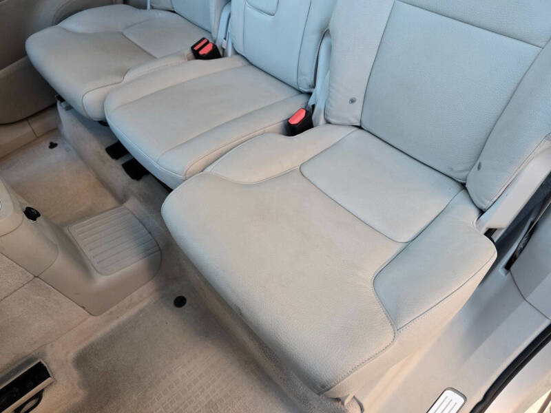 2016 Volvo XC90 T8 eAWD Momentum