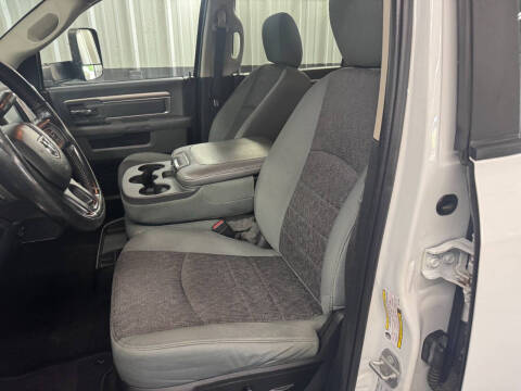 2016 RAM 3500 SLT