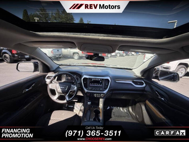 2019 GMC Acadia SLE-2