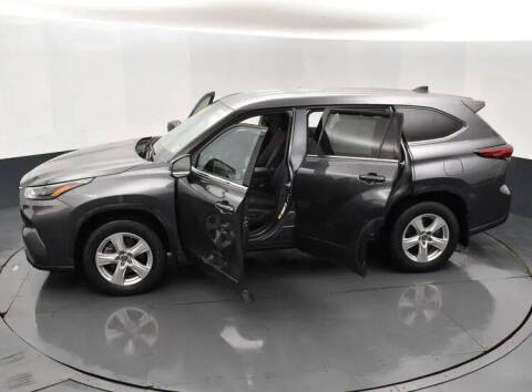 2022 Toyota Highlander L