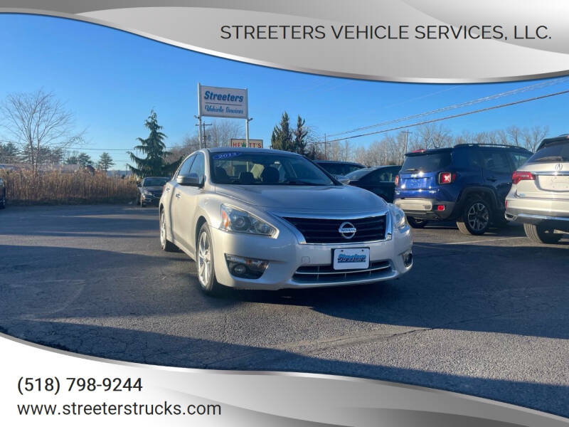 Nissan Altima Sedan's photo