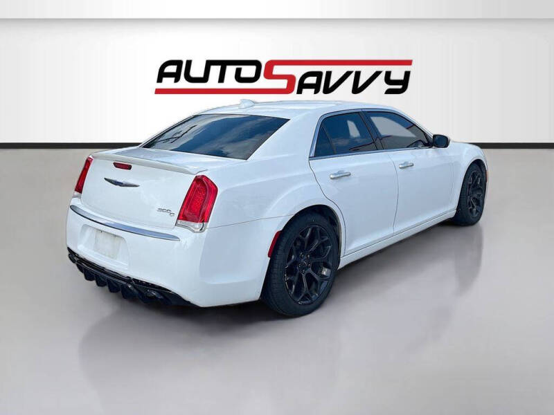 2019 Chrysler 300 C
