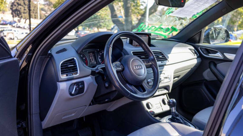 2018 Audi Q3 2.0T Premium