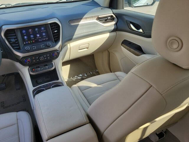2021 GMC Acadia Denali