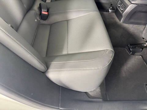 2024 Lexus IS 350 F SPORT Design