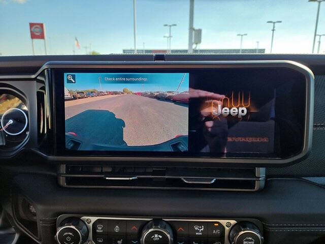 2025 Jeep Gladiator Mojave