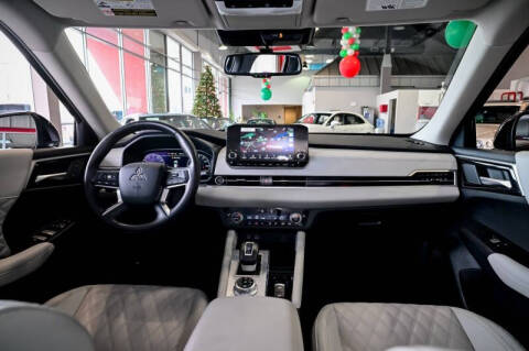 2024 Mitsubishi Outlander SEL Black Edition