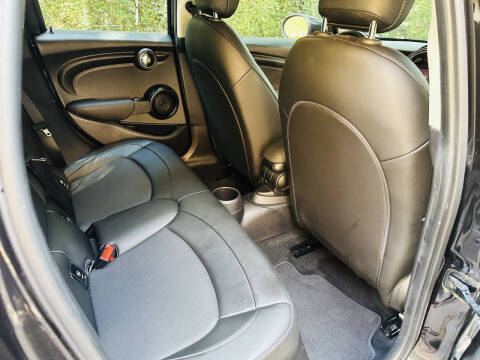 2022 MINI Hardtop 4 Door Cooper