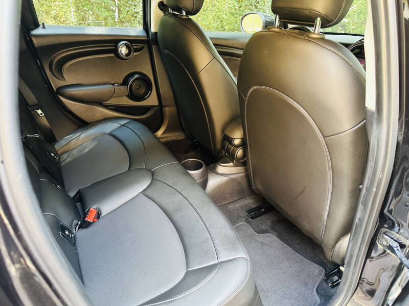 2022 MINI Hardtop 4 Door Cooper