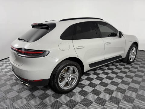 2020 Porsche Macan S