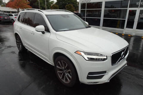 2019 Volvo XC90 T5 Momentum