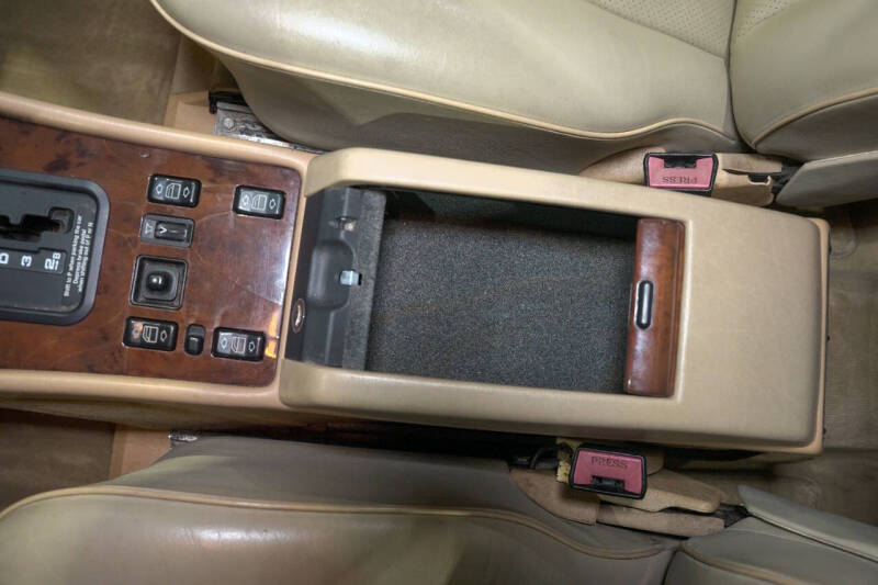 1991 Mercedes-Benz 560-Class 560 SEC