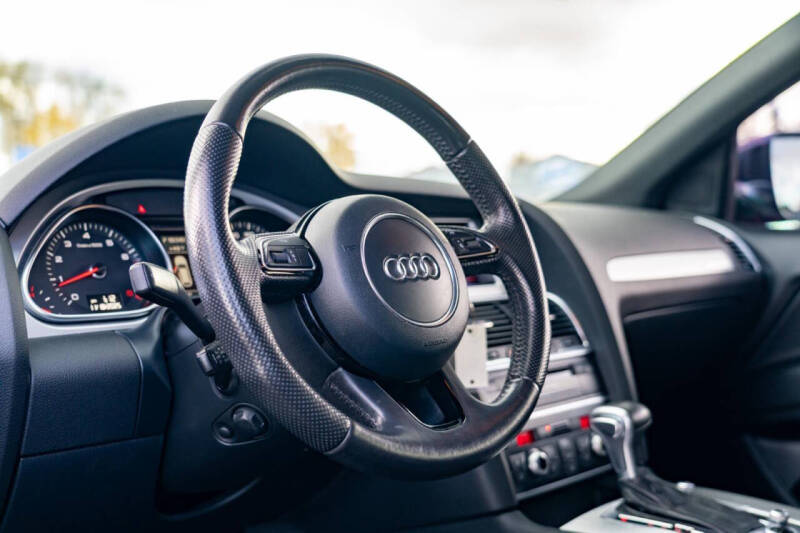 2012 Audi Q7 3.0T quattro S line Prestige