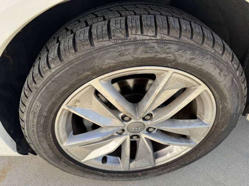 2017 Audi Q3 2.0T Premium Plus