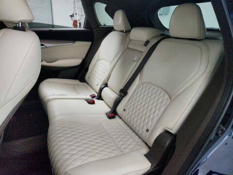 2019 Infiniti QX50 Essential