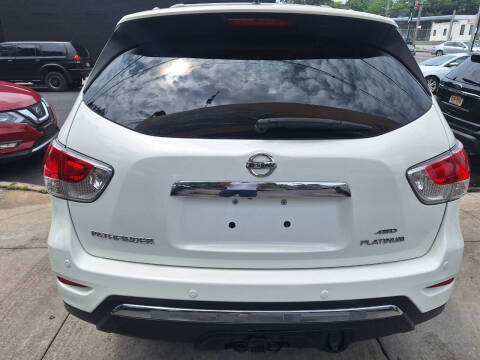 2014 Nissan Pathfinder Platinum