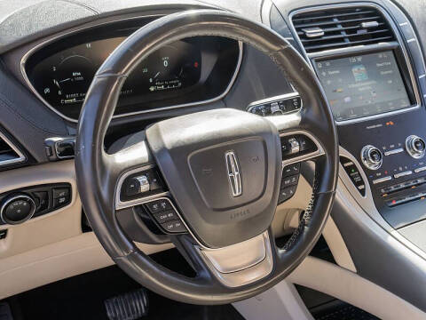 2020 Lincoln Nautilus Standard