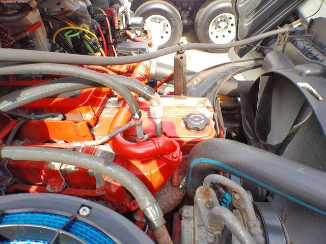 2018 Freightliner M2 106