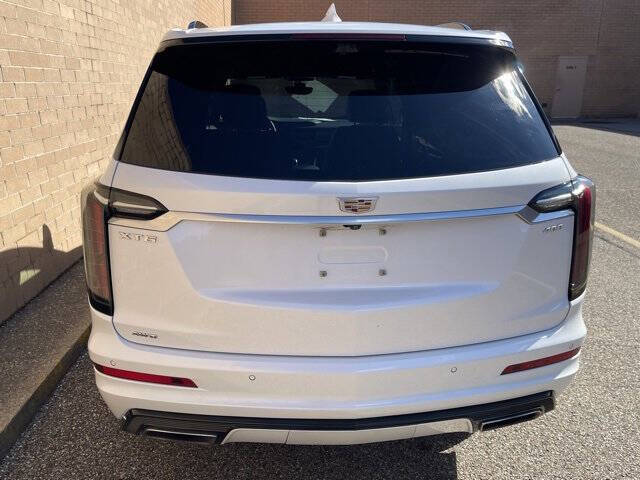 2023 Cadillac XT6 Sport