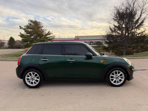 2015 MINI Hardtop 4 Door Cooper