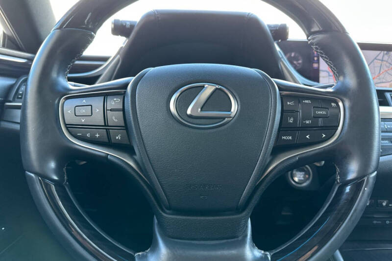 2020 Lexus ES 350 Luxury