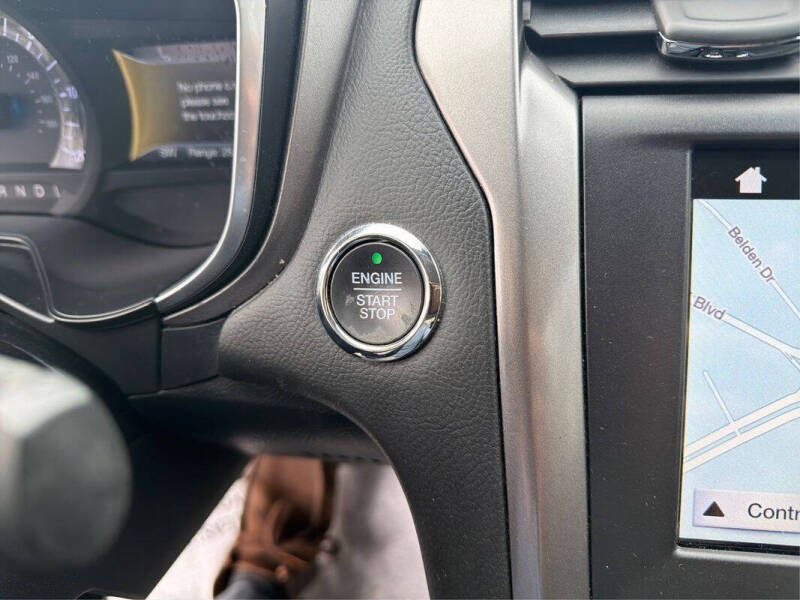 2019 Ford Fusion Hybrid SE