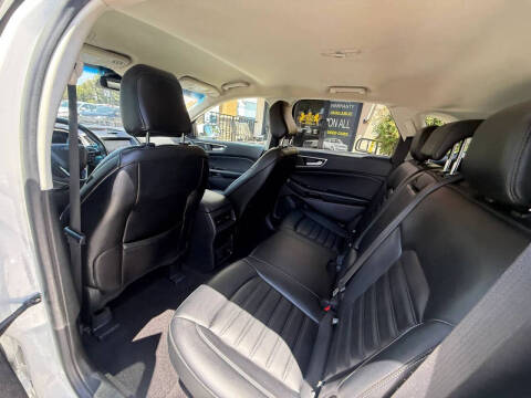 2020 Ford Edge SEL