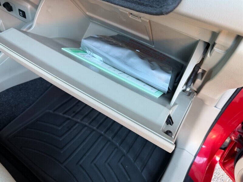 2012 Toyota Prius v Two