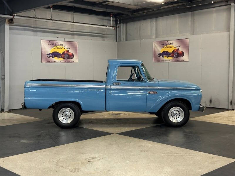 1966 Ford F-100