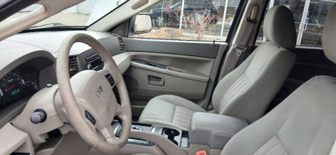 2006 Jeep Grand Cherokee Laredo