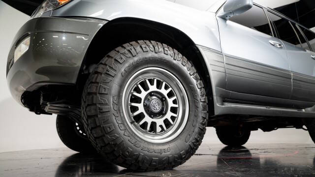 2001 Lexus LX 470