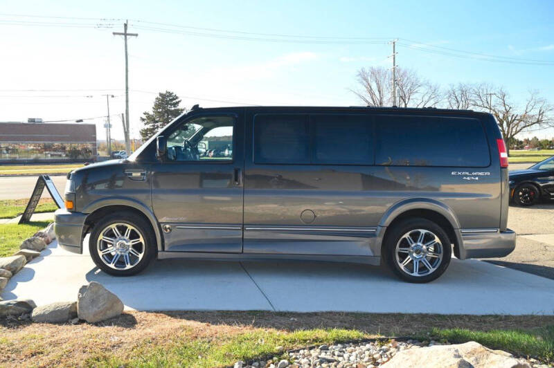 2018 GMC Savana LS 2500