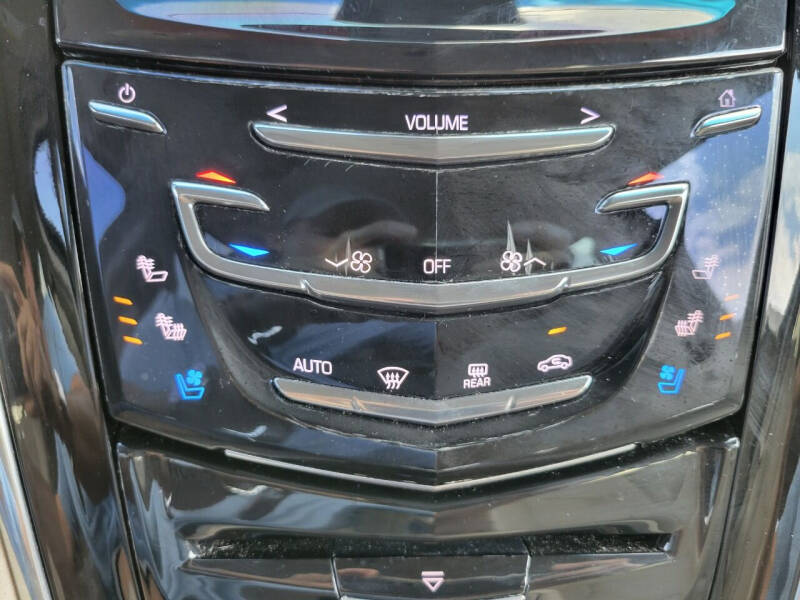 2015 Cadillac Escalade Luxury