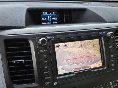 2012 Toyota Sienna XLE 8-Passenger