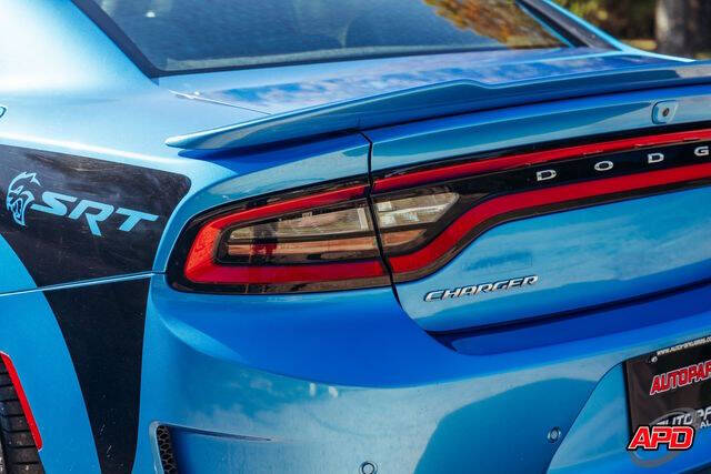 2015 Dodge Charger SRT Hellcat
