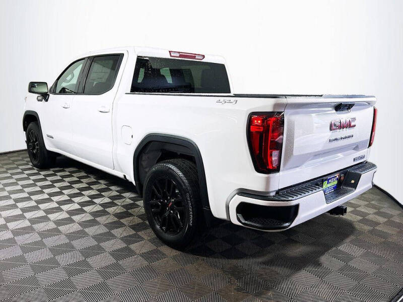 2026 GMC Sierra 1500 Elevation Standard