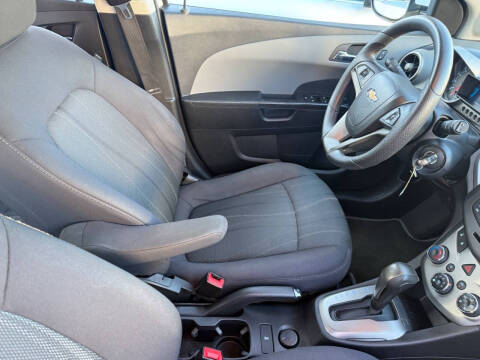 2014 Chevrolet Sonic LT Auto