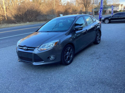 2013 Ford Focus for sale at A&E Auto Center in North Chelmsford MA