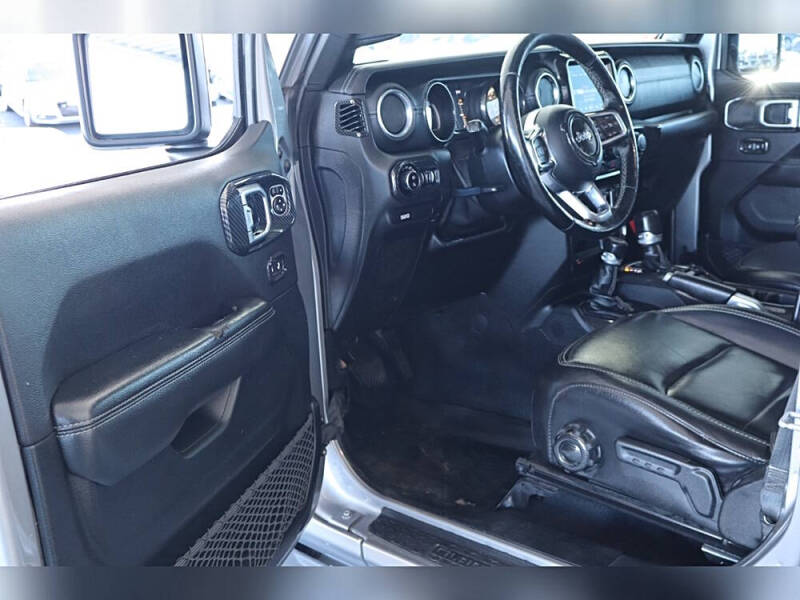 2020 Jeep Gladiator Overland