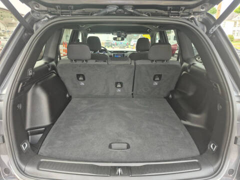 2024 Jeep Grand Cherokee Laredo