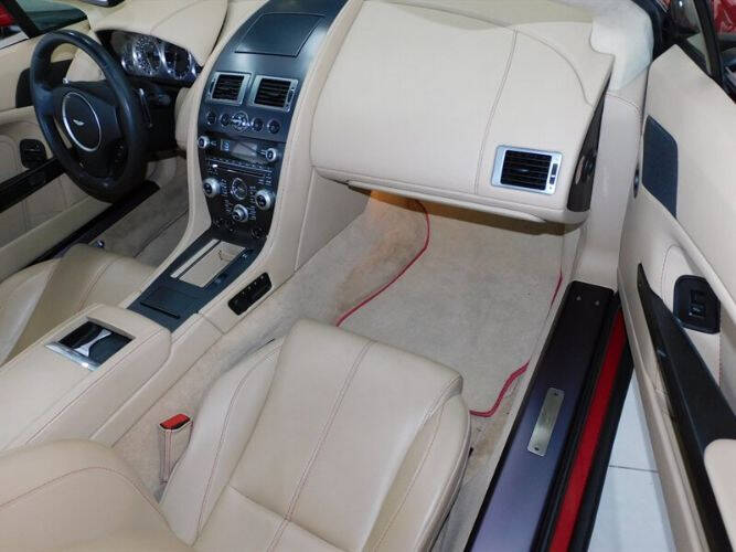 2009 Aston Martin Vantage