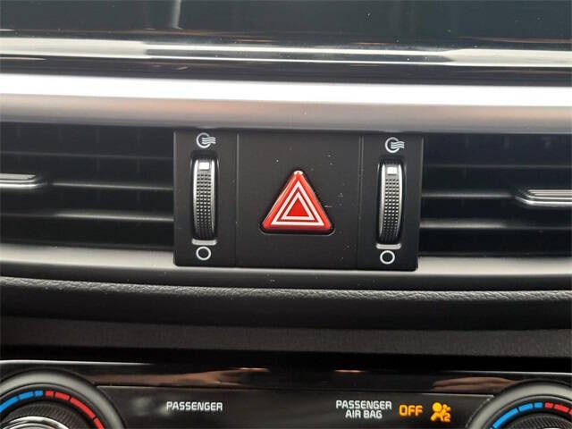 2022 Kia Forte GT Line