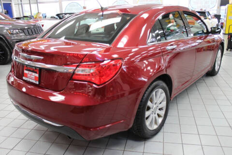 2013 Chrysler 200 Limited