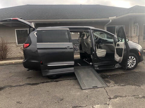 2019 Chrysler Pacifica Touring L