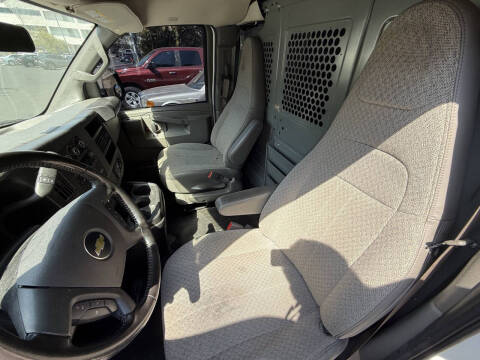 2020 Chevrolet Express 2500