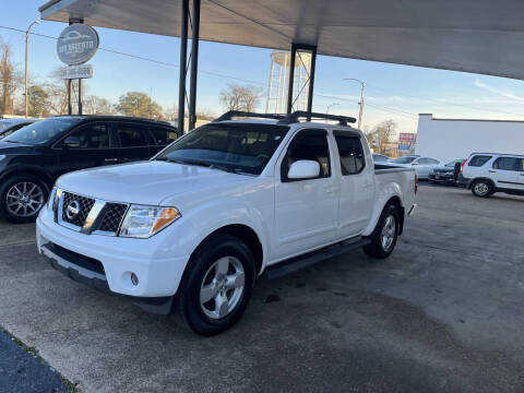 2005 Nissan Frontier LE