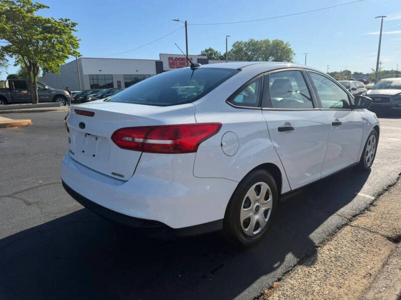 2015 Ford Focus S