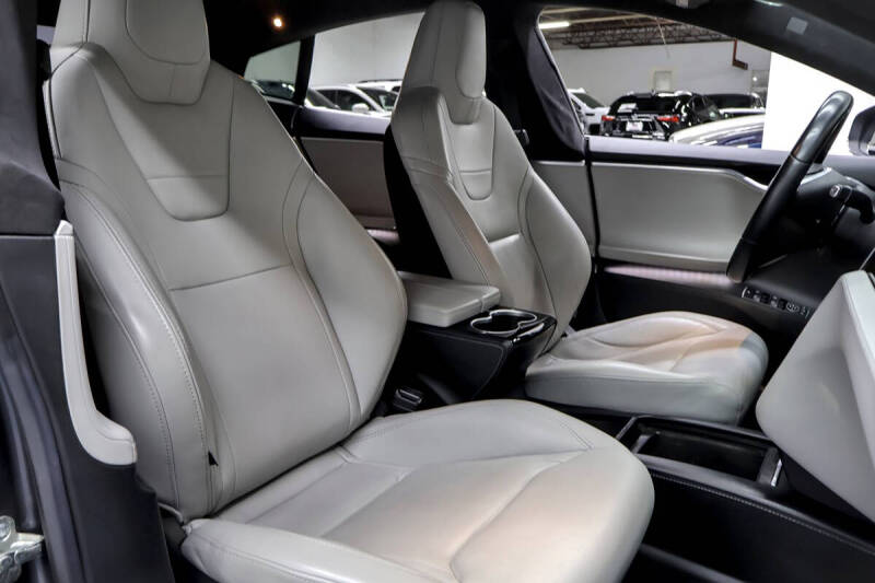 2016 Tesla Model S 75