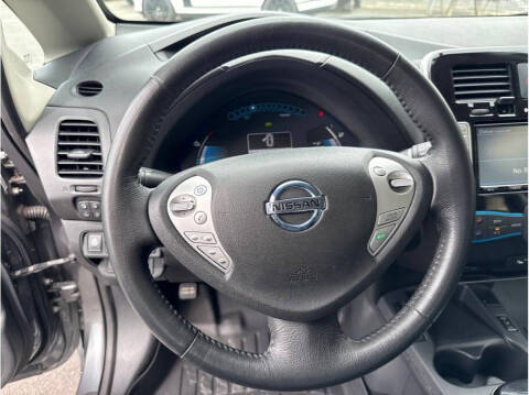 2015 Nissan LEAF
