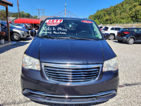 2014 Chrysler Town and Country Touring